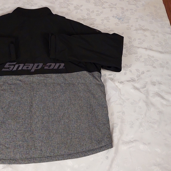 Snap-on Tools brand new original winter hooded jacket Size 3XL - Picture 3 of 3